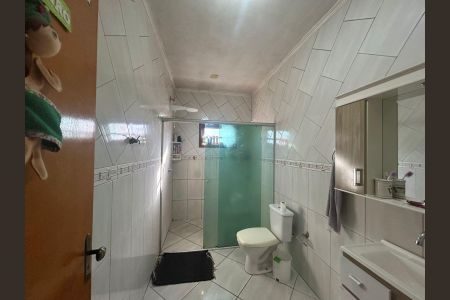 Casa à venda com 430m², 4 quartos e 2 vagas Casa à venda com 430m², 4 quartos e 2 vagasBanheiro 2