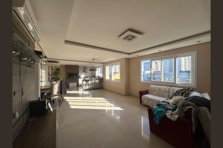 Casa à venda com 4 quartos, 430m² em Igara, Canoas