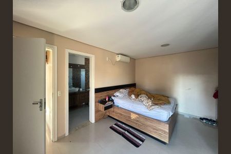 Suite de casa à venda com 4 quartos, 430m² em Igara, Canoas