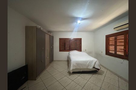 Casa à venda com 430m², 4 quartos e 2 vagas Casa à venda com 430m², 4 quartos e 2 vagasQuarto 1