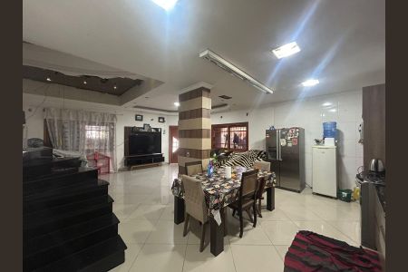 Sala/Cozinha de casa à venda com 4 quartos, 430m² em Igara, Canoas