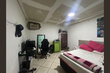 Quarto 2 de casa à venda com 4 quartos, 430m² em Igara, Canoas