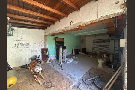Casa à venda com 430m², 4 quartos e 2 vagas Casa à venda com 430m², 4 quartos e 2 vagasÁrea externafa