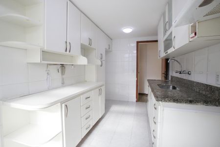 Cozinha de apartamento para alugar com 3 quartos, 87m² em Freguesia (jacarepaguá), Rio de Janeiro