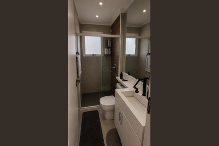 Apartamento à venda com 60m², 2 quartos e 1 vaga Apartamento à venda com 60m², 2 quartos e 1 vagaBanheiro
