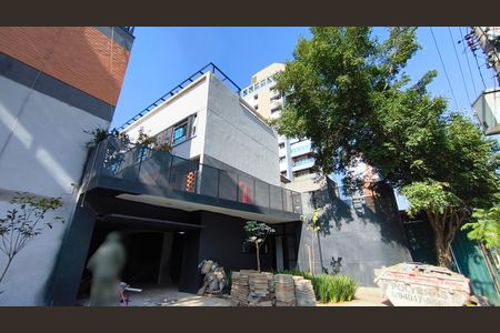 Fachada  de casa à venda com 2 quartos, 110m² em Vila Mariana, São Paulo
