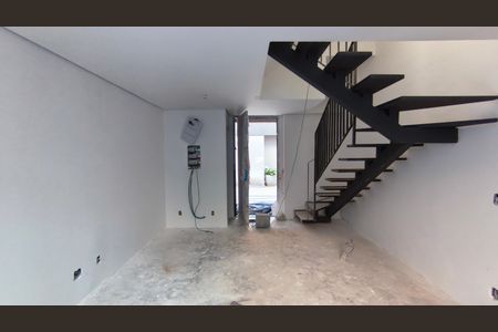 Sala / Cozinha de casa à venda com 2 quartos, 110m² em Vila Mariana, São Paulo