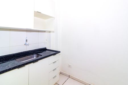 Cozinha de kitnet/studio para alugar com 1 quarto, 29m² em Socorro, São Paulo