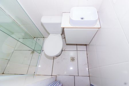 Banheiro de kitnet/studio para alugar com 1 quarto, 29m² em Socorro, São Paulo