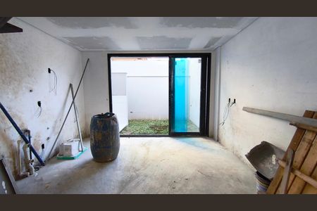 Casa à venda com 2 quartos, 110m² em Vila Mariana, São Paulo