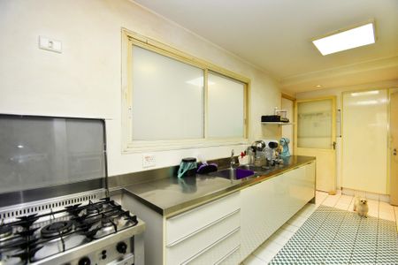 Apartamento à venda com 185m², 3 quartos e 2 vagascozinha