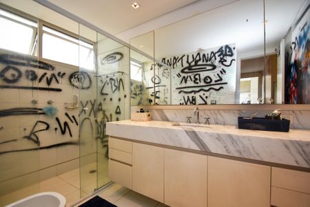 Apartamento à venda com 185m², 3 quartos e 2 vagasbanheiro suite 2