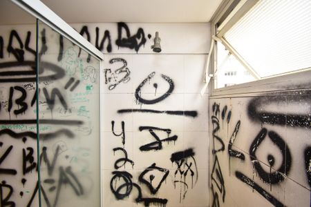 Apartamento à venda com 185m², 3 quartos e 2 vagasbanheiro suite 2