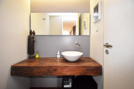 Apartamento à venda com 185m², 3 quartos e 2 vagaslavabo