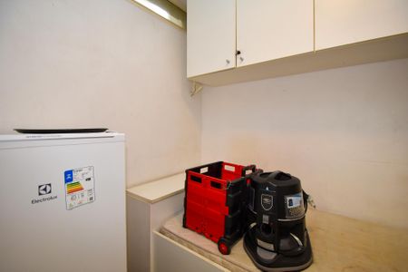 Apartamento à venda com 185m², 3 quartos e 2 vagasqaudto de serviçø