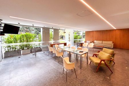 Apartamento à venda com 185m², 3 quartos e 2 vagassala de festa