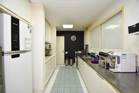 Apartamento à venda com 185m², 3 quartos e 2 vagascozinha
