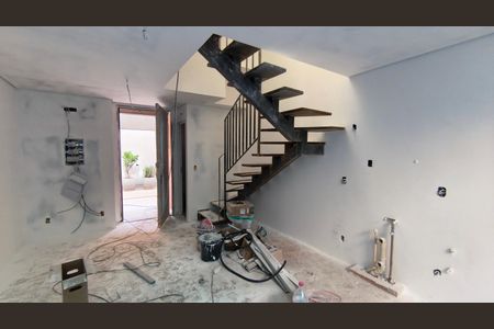 Sala de casa à venda com 2 quartos, 110m² em Vila Mariana, São Paulo