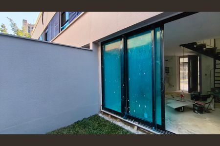 Garden e área de Serviço de casa à venda com 2 quartos, 110m² em Vila Mariana, São Paulo