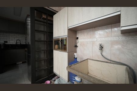 Casa à venda com 110m², 3 quartos e 2 vagasÁrea de Serviço