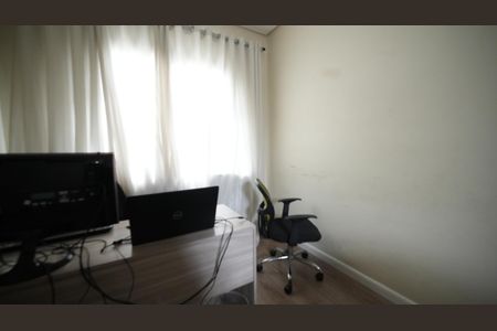 Casa à venda com 110m², 3 quartos e 2 vagasQuarto 2