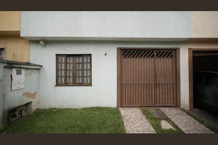 Casa à venda com 110m², 3 quartos e 2 vagasFachada