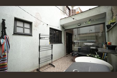 Quintal de casa para alugar com 3 quartos, 110m² em Vila Linda, Santo André