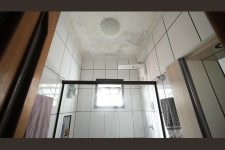 Casa à venda com 110m², 3 quartos e 2 vagasBanheiro Social