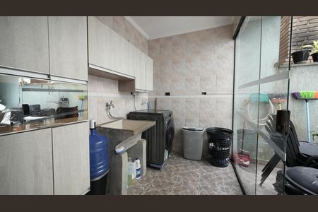 Área de Serviço de casa para alugar com 3 quartos, 110m² em Vila Linda, Santo André