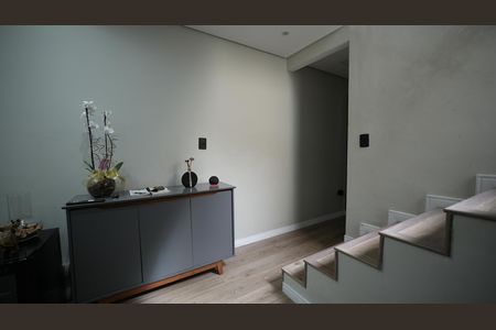 Casa à venda com 110m², 3 quartos e 2 vagasSala