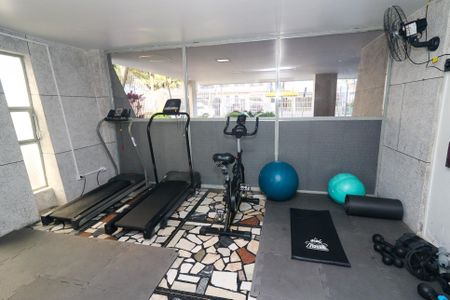 Área comum - Academia de apartamento à venda com 2 quartos, 90m² em Santana, Porto Alegre