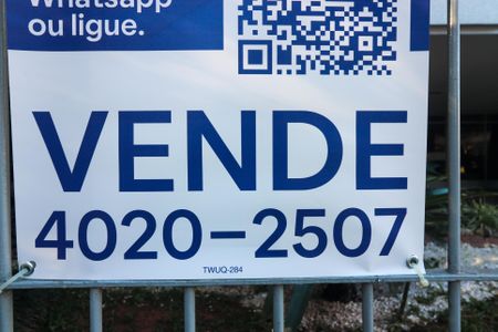 Apartamento à venda com 90m², 2 quartos e 1 vaga Apartamento à venda com 90m², 2 quartos e 1 vagaPlaca