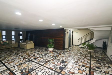 Apartamento à venda com 90m², 2 quartos e 1 vaga Apartamento à venda com 90m², 2 quartos e 1 vagaÁrea comum - Hall de entrada