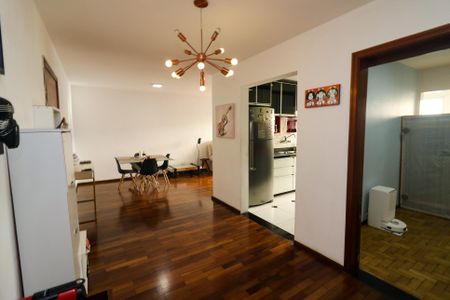 Apartamento à venda com 90m², 2 quartos e 1 vaga Apartamento à venda com 90m², 2 quartos e 1 vagaSala de Jantar