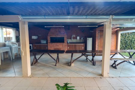 Apartamento à venda com 90m², 2 quartos e 1 vaga Apartamento à venda com 90m², 2 quartos e 1 vagaÁrea comum - Churrasqueira