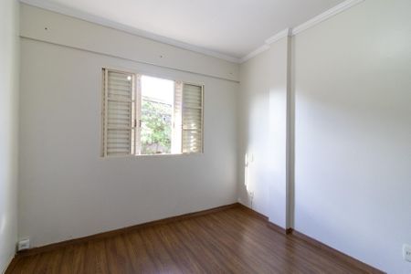 Apartamento à venda com 80m², 2 quartos e sem vaga