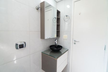 Apartamento para alugar com 60m², 2 quartos e 1 vaga Apartamento para alugar com 60m², 2 quartos e 1 vagaBanheiro