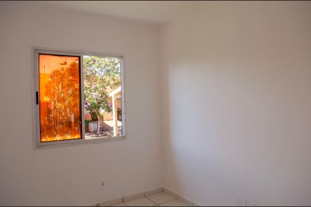Quarto 1 de casa de condomínio à venda com 2 quartos, 76m² em Residencial Brisas do Cerrado, Goiânia
