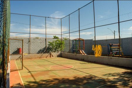 Casa de condomínio à venda com 76m², 2 quartos e 2 vagas Casa de condomínio à venda com 76m², 2 quartos e 2 vagasQuadra Esportiva