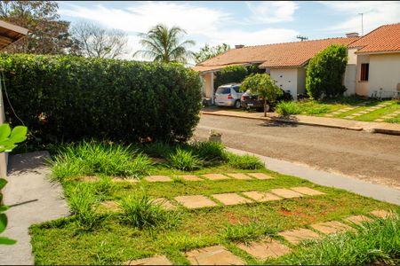 Casa de condomínio à venda com 76m², 2 quartos e 2 vagas Casa de condomínio à venda com 76m², 2 quartos e 2 vagasGaragem