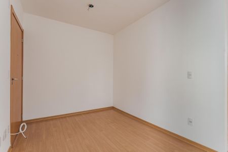 Sala de apartamento para alugar com 2 quartos, 50m² em Mário Quintana, Porto Alegre