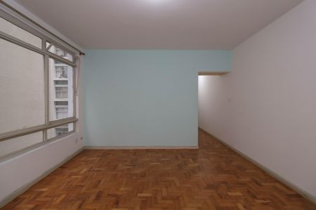 Apartamento à venda com 82m², 2 quartos e 1 vaga Apartamento à venda com 82m², 2 quartos e 1 vagaSala