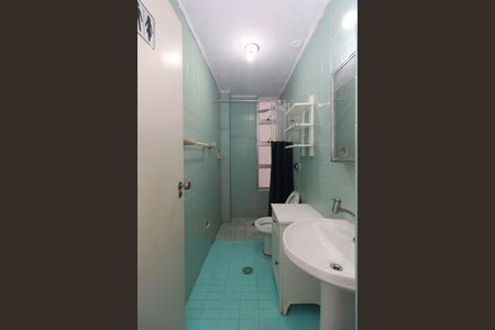 Apartamento à venda com 82m², 2 quartos e 1 vaga Apartamento à venda com 82m², 2 quartos e 1 vagaBanheiro