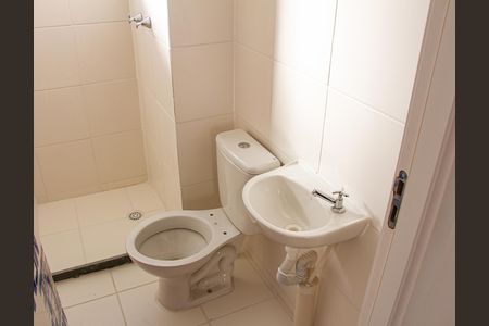 Apartamento para alugar com 2 quartos, 40m² em Guaratiba, Rio de Janeiro