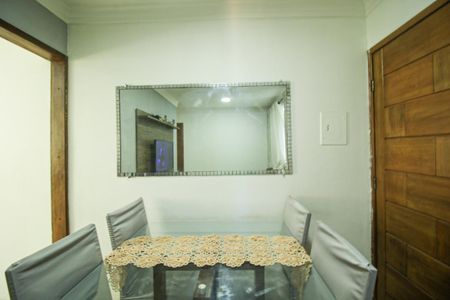 Apartamento à venda com 44m², 2 quartos e 1 vaga Apartamento à venda com 44m², 2 quartos e 1 vagaSala