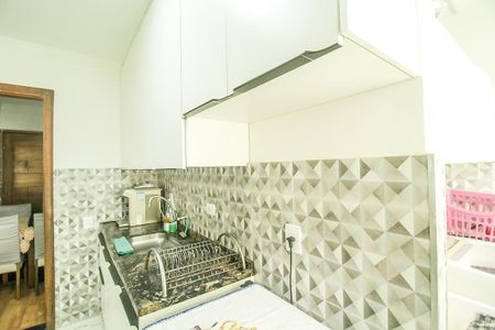 Apartamento à venda com 44m², 2 quartos e 1 vaga Apartamento à venda com 44m², 2 quartos e 1 vagaCozinha