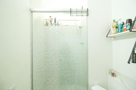 Apartamento à venda com 44m², 2 quartos e 1 vaga Apartamento à venda com 44m², 2 quartos e 1 vagaBanheiro