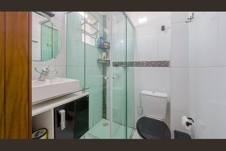Banheiro de apartamento para alugar com 1 quarto, 40m² em Vila Araguaia, São Paulo