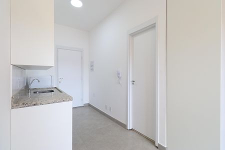 Cozinha de apartamento para alugar com 1 quarto, 24m² em Vila Leopoldina, São Paulo