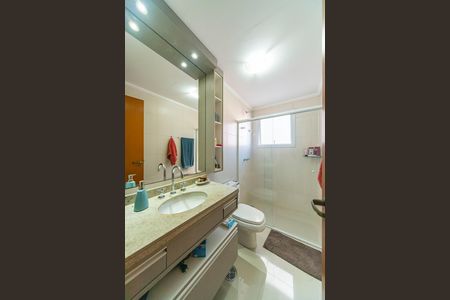 Apartamento à venda com 126m², 3 quartos e 3 vagas Apartamento à venda com 126m², 3 quartos e 3 vagasBanheiro do Quarto 2
